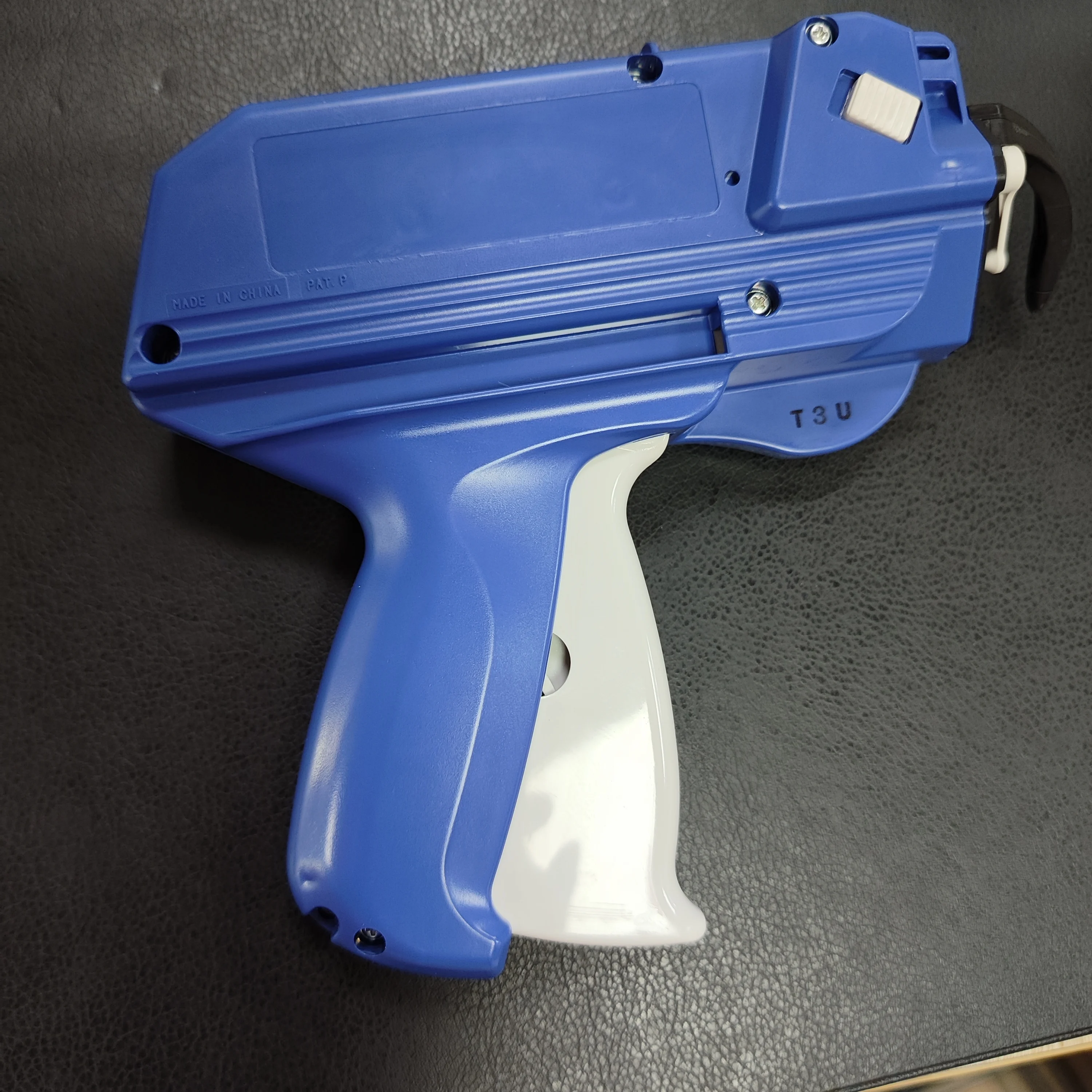 New Trend V-Tool Tagging Gun for Apparel - Eco-Friendly Fastening ...