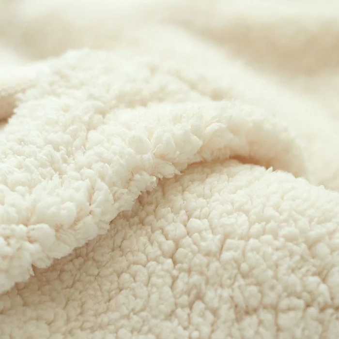Wholesale Winter Clothing Fabric Oeko-tex 100% Polyester Fake Sheep Lamb Faux Fur Fleece Wool Sherpa Fabric for Winter Clothes