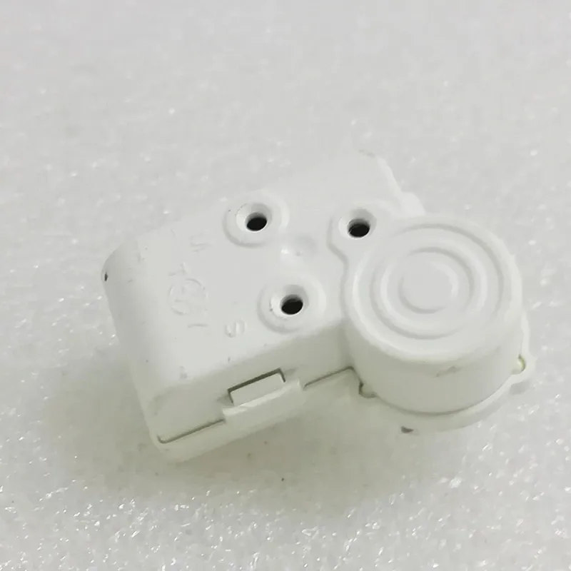 ZHB69-120P15 стартера PTC реле Новый в наличии ZHB69-120P15