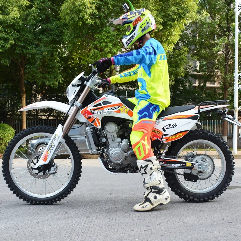 Zongshen 250cc Water Cooling Motocross Dirtbike 61-80km/h