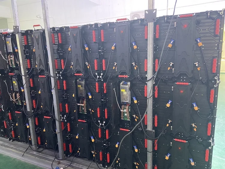 SDK Seamless Outdoor Rental LED Display P3.91 P4.81 SMD 1R1G1B 400W