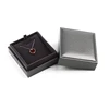 Caja colgante gris plata