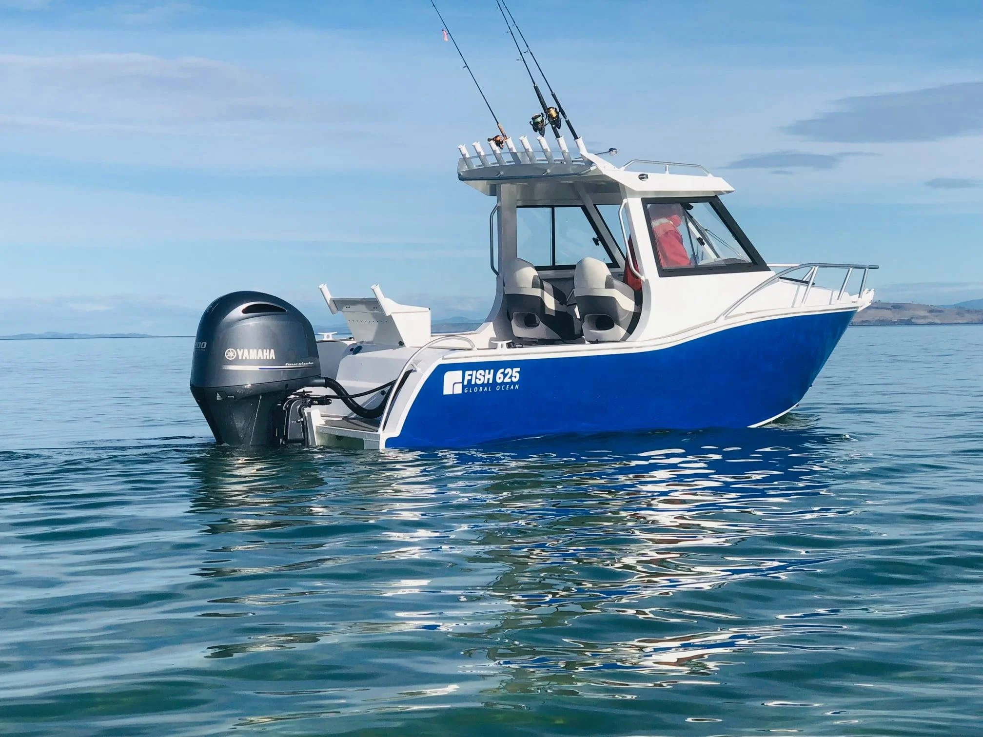 6人乗りの船 カワサキ（KAWASAKI）2013年 Ninja ZX-6R・フルモデルチェンジの