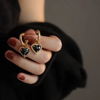 Amazon Best Selling Elegant Jewelry Gold Plated Earrings Black Love Heart Drop Earrings for Women