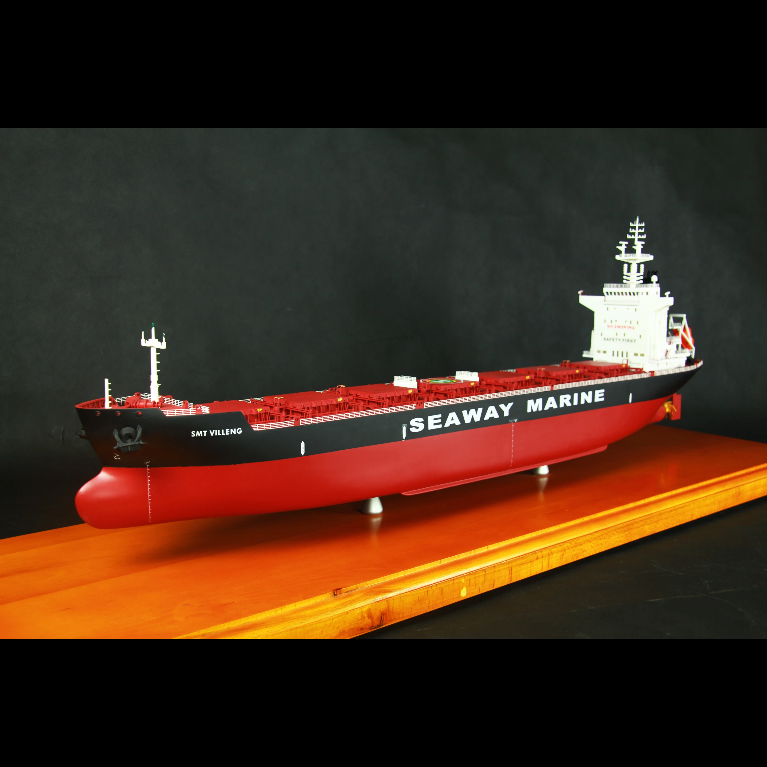 【A】O.A.S Customized 120cm Static Bulk Carrier Model Factory Freight Forwarder Gift with Flashing Feature Ship Model