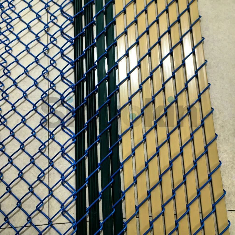 Galvanized Wire Chain Link Fence with Pvc Privacy Type Fence Slats