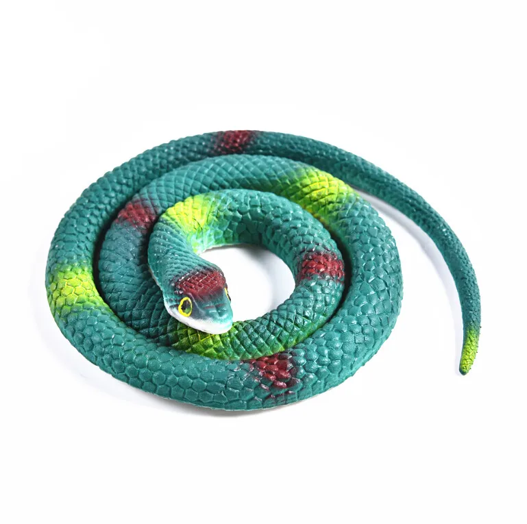 Игрушка змея купить. Змея игрушка. Резиновые змеи игрушки. Мягкая игрушка змея. Зеленая резиновая змея.
