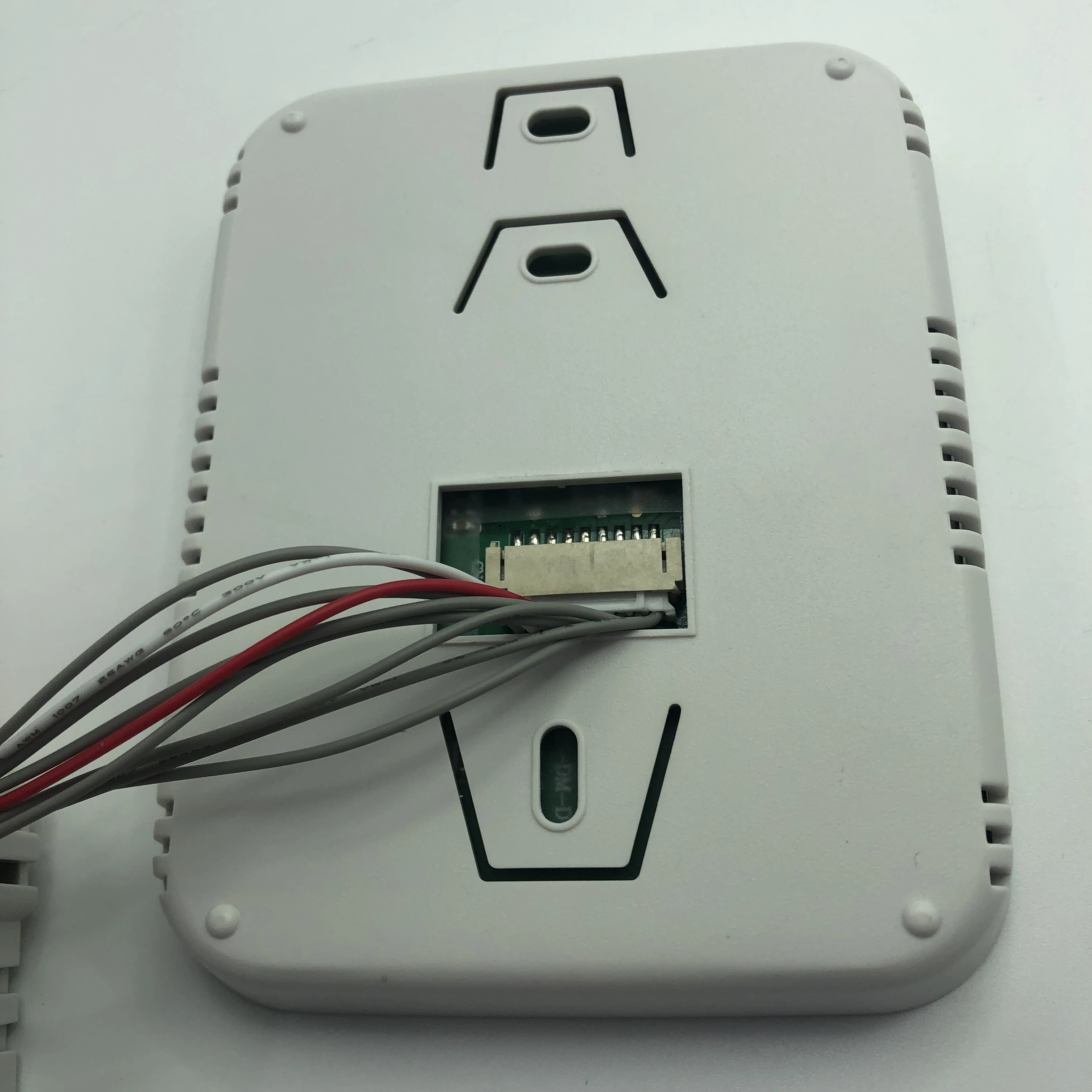 Smart Wifi Thermostat Control Panel for Central Air Conditioner Heating Modern Design Fan Coil Units for Apartment Kitchen Use