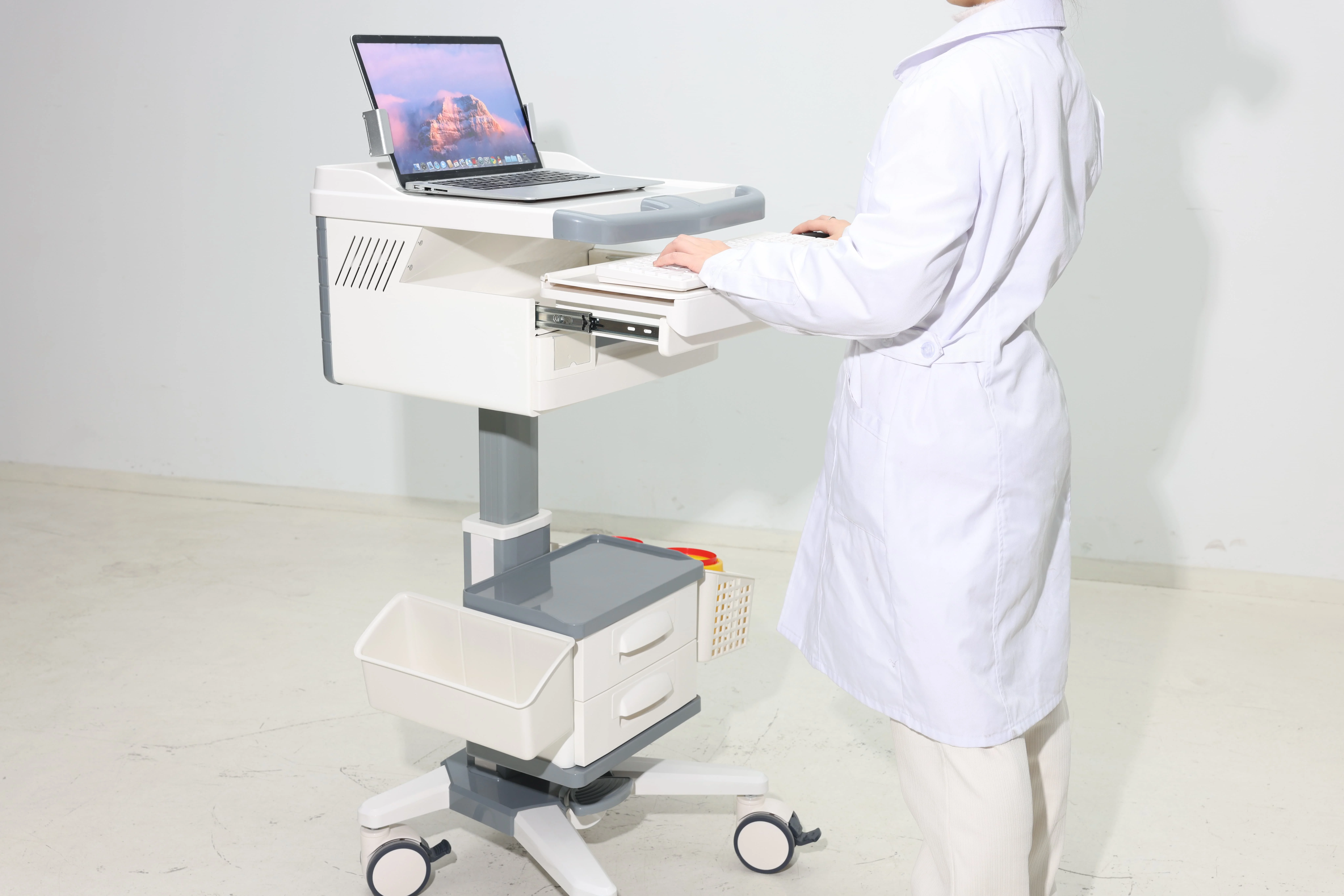 Modern ABS Height-Adjustable Medical Computer Cart with Keyboard Tray Storage Drawers for Hospital Hotel Dining Nursing Stations 4