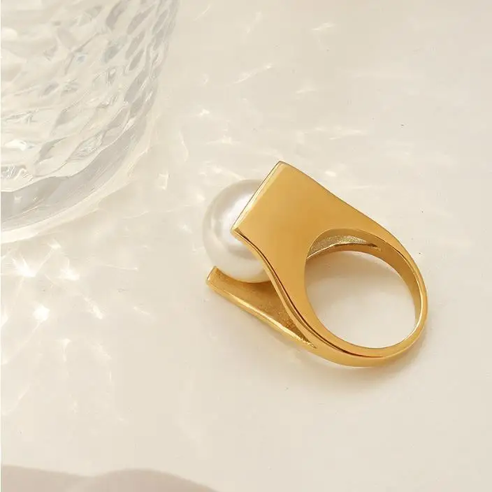 Maison Margiela Gold-Tone Metal Ring