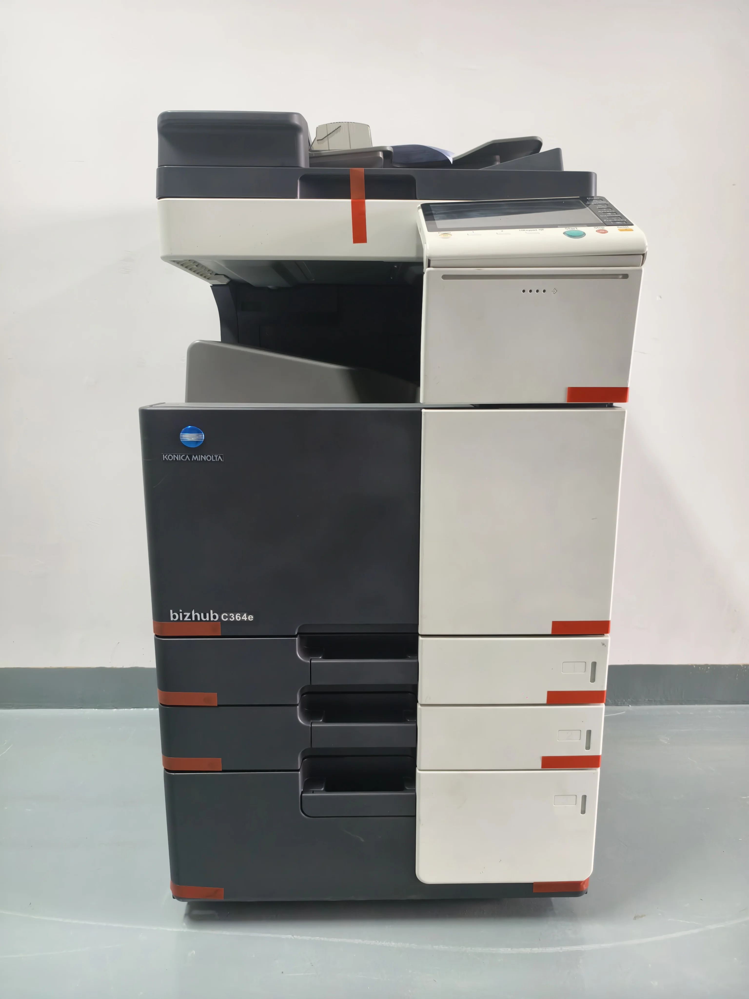 コニカミノルタ業務用複合機bizhubc364e 本体 JCX製 Konica Minolta Bizhub C364e カラー複合機 - 3-7営業日配送