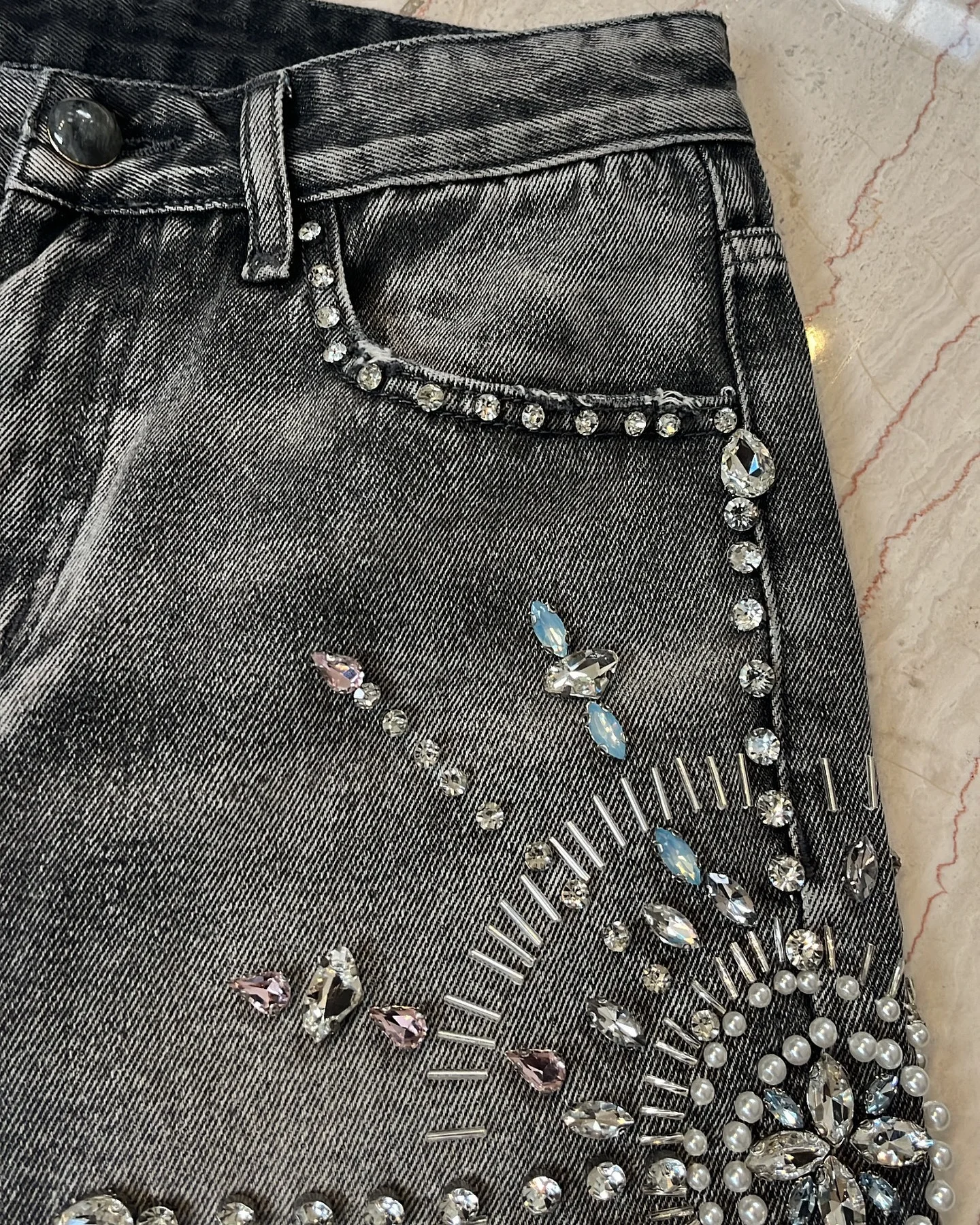 Salati Manufacturer Custom Skate Double Knee Black Rhinestone Distressed Vintage Acid Wash Baggy Jorts Denim Jeans Shorts Men gallery 3
