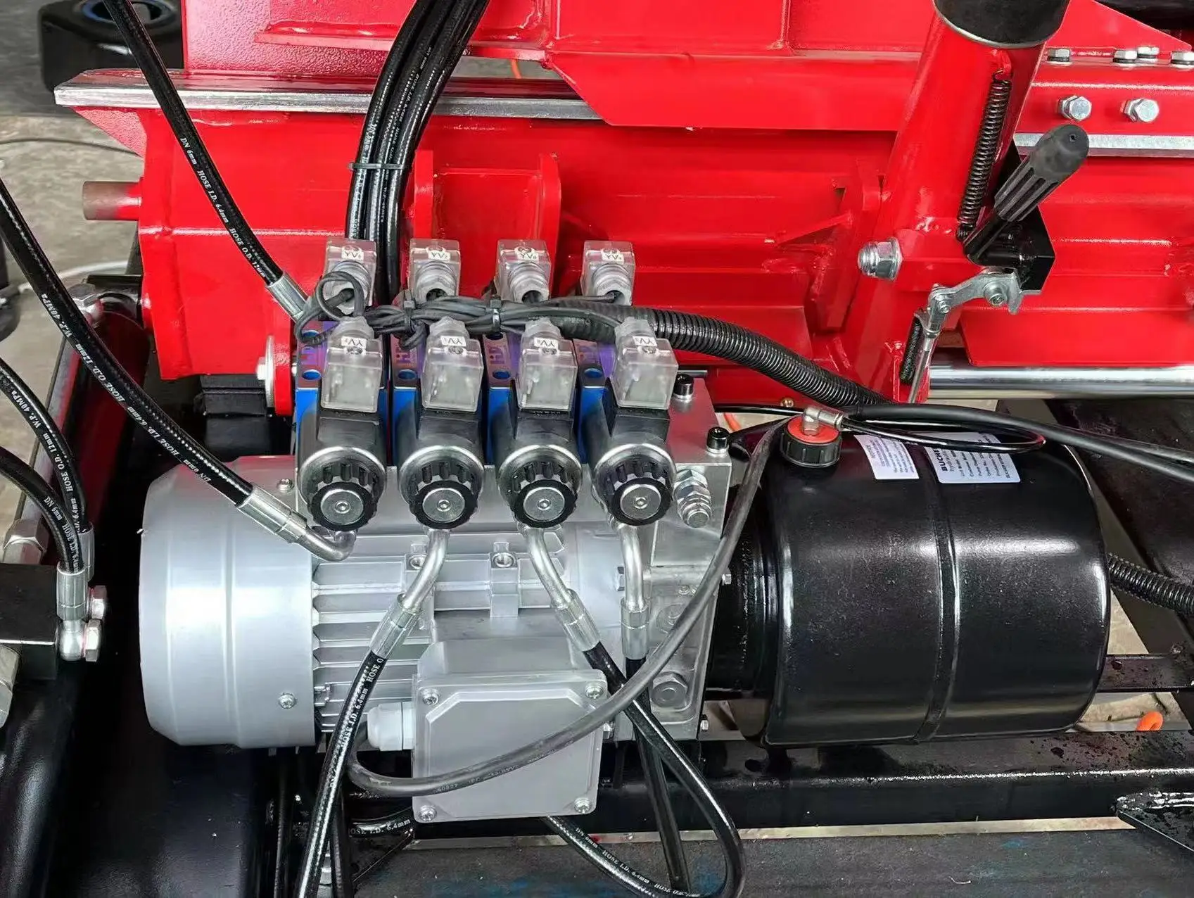 Ty008 Mobile Truck Tire Changer For Rim 13"26" With 10kw Generator And