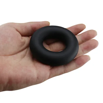 Factory wholesale cheap penis ring o cock ring waterproof flexible and durable silicone adult sex products men black
