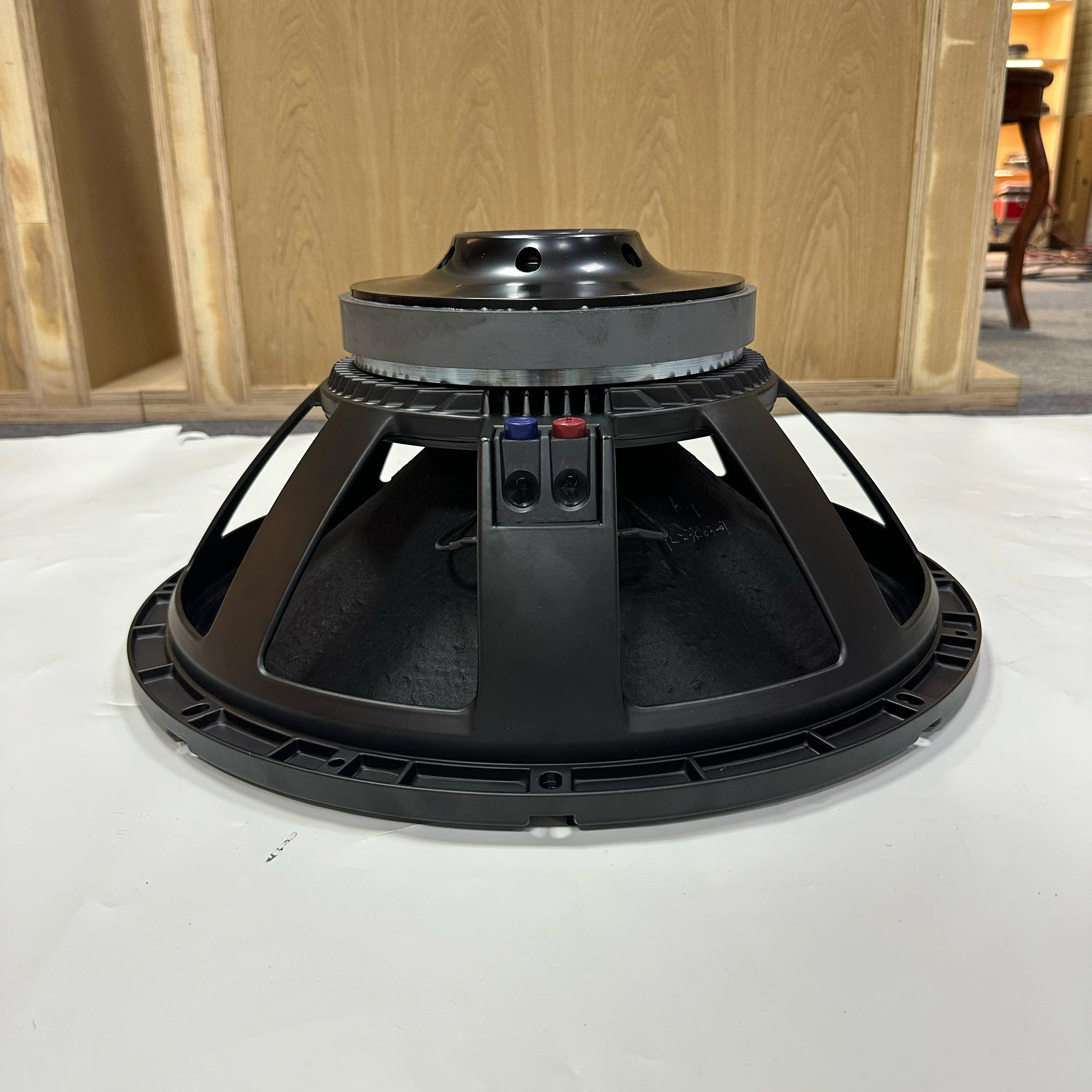 RCF18 High Power Speaker 1800-2300w for Karaoke Events