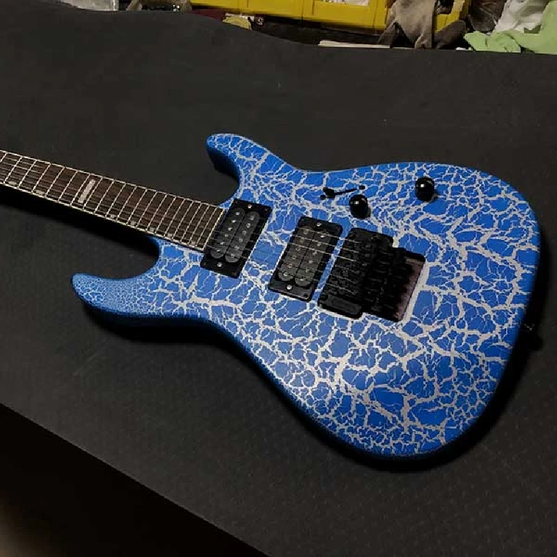 Высокое качество с возможностью нанесения производителем личных Прохладный бусины кракле, форменный дешевый твердое тело; Металл рок 6 струнной электрогитары