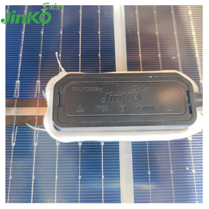 Jinko 580W Bifacial Mono Solar Panel - High Efficiency PERC Module