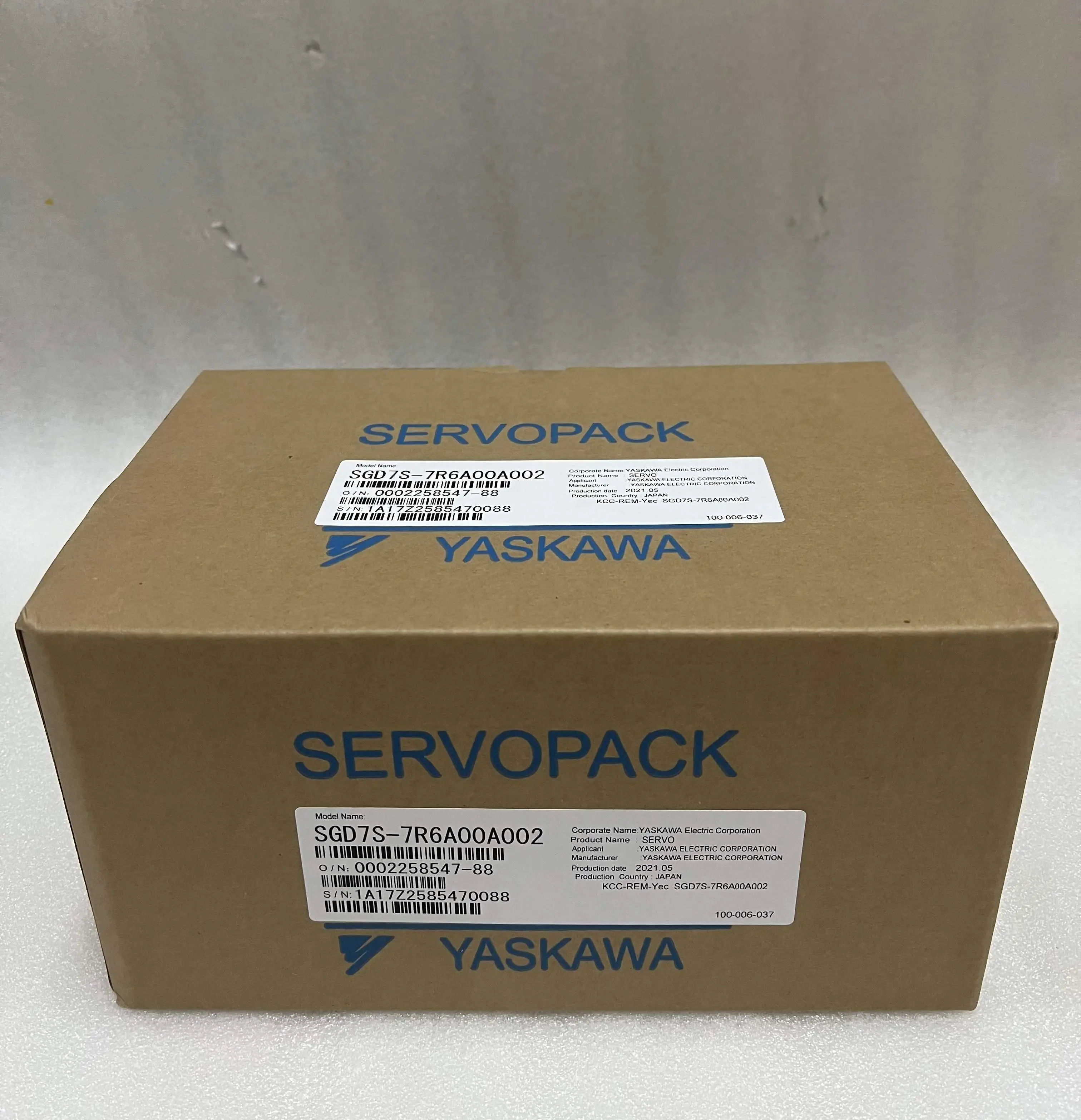 YASKAWA AC Servo Drive Servopack SGD7S-7R6A00A002