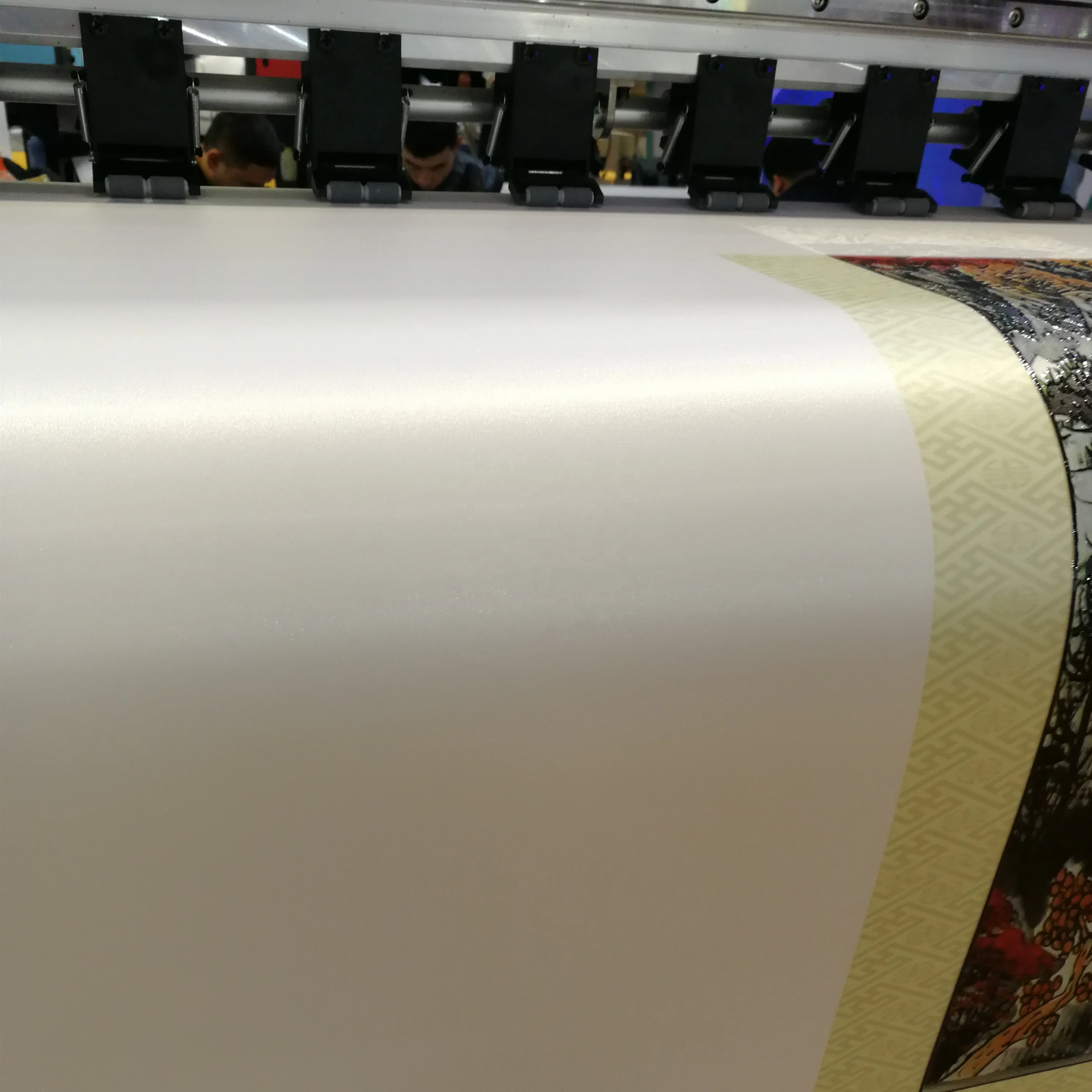What's the best wallpaper printing technology for you? | Xeikon