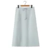 falda midi gris