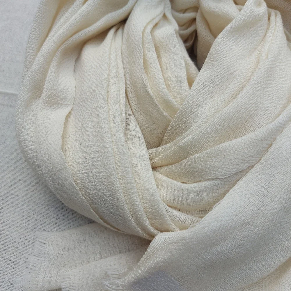 Cold Weather Must-Have Accessory Wool Silk Blended Tassel Scarf Long Printed Checkered Style Winter Shawl Made Soft Cashmere