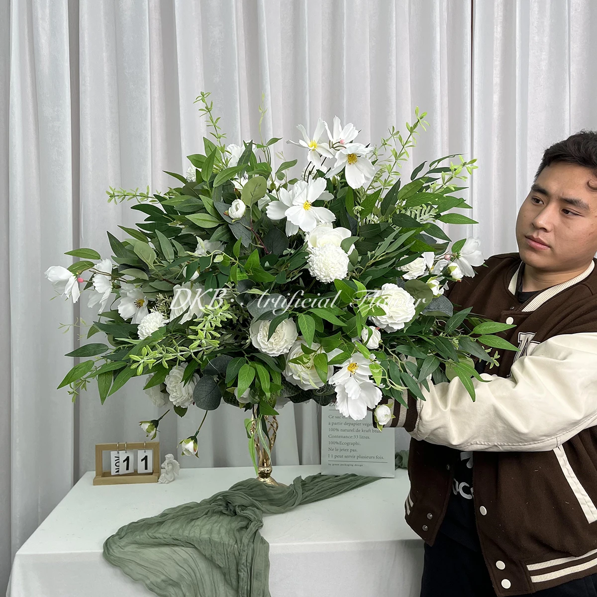 DKB Artificial Factory Customized Real Touch White Rose Greenery Leaves Flower Ball for Decor
