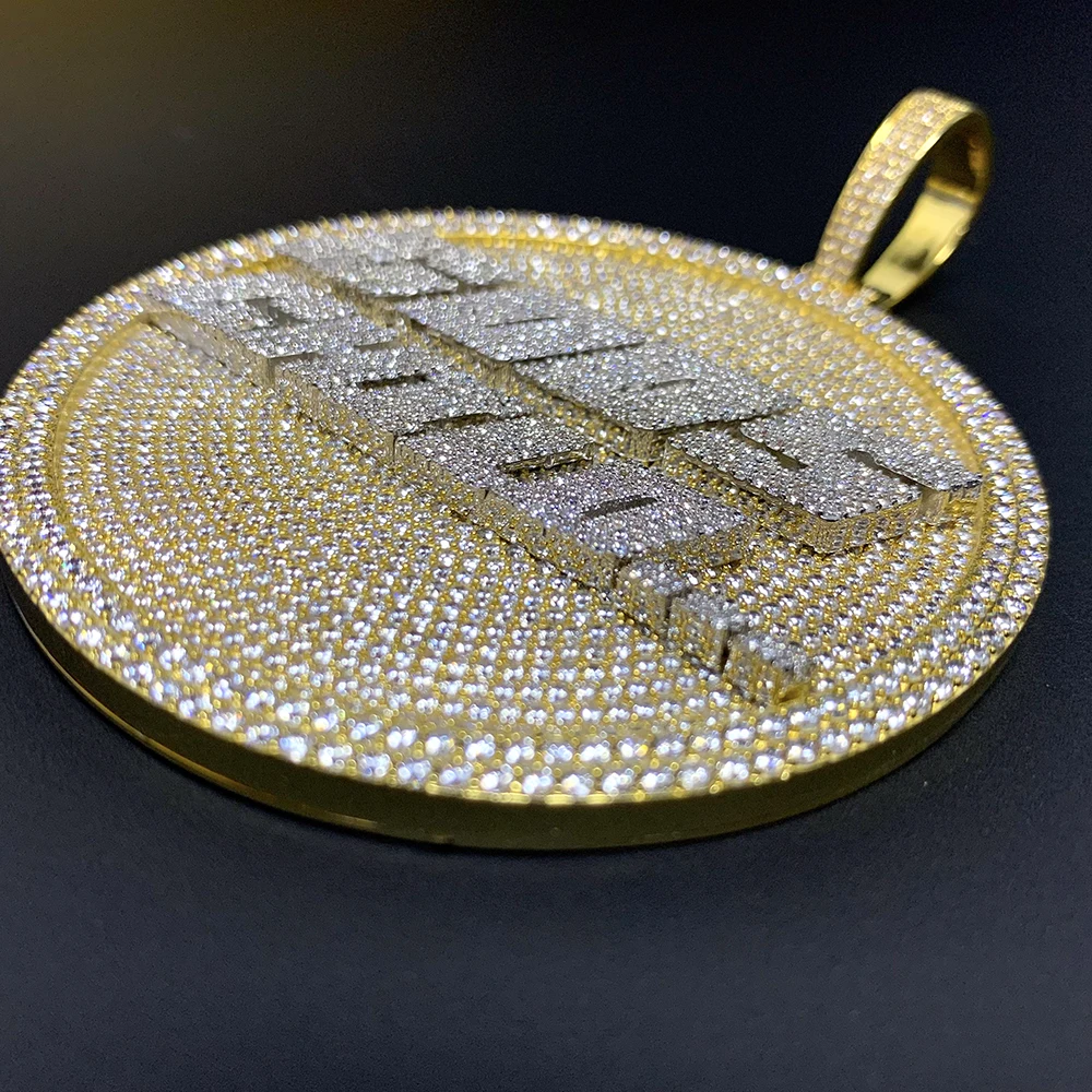 Hip Hop Iced Out Round Custom Letters Pendants Necklaces Paved Cubic Zircon Stone Brass Rope Chain Trendy Men Women Jewelry