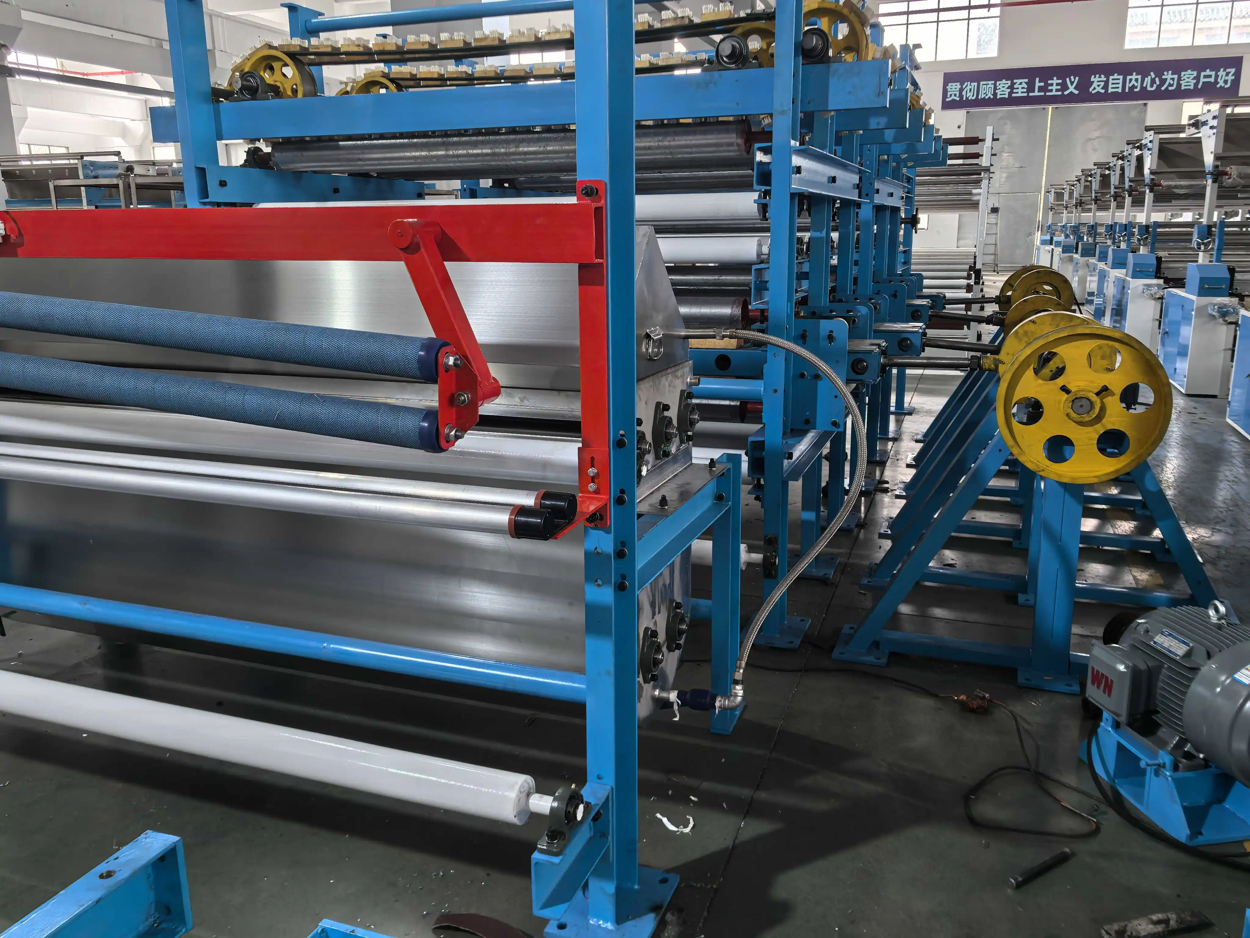 High-Speed Vertical Fabric Brushing Machine for Dust Removal Cotton Fabric Cleaning Textile Manufacturing Core Motor Component
