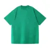 230 g de hierba verde