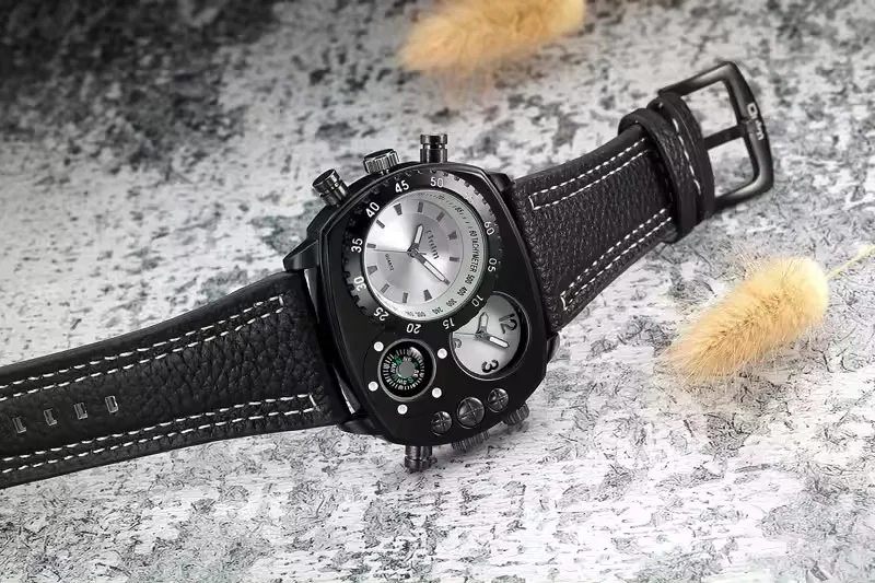 OULM 9865 Men Casual Fashion Multiple Time Zone Wrist Watches Luminous Analog Display COMPASS Leather Band Watch