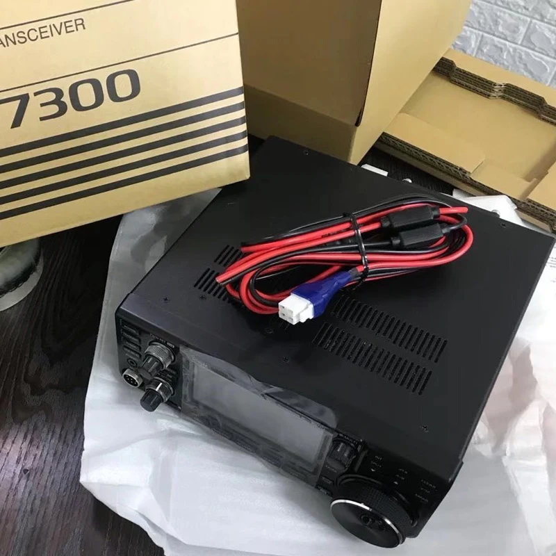 100w Hf Transceiver IC-7300 - Wide Frequency Span 5khz-1000khz