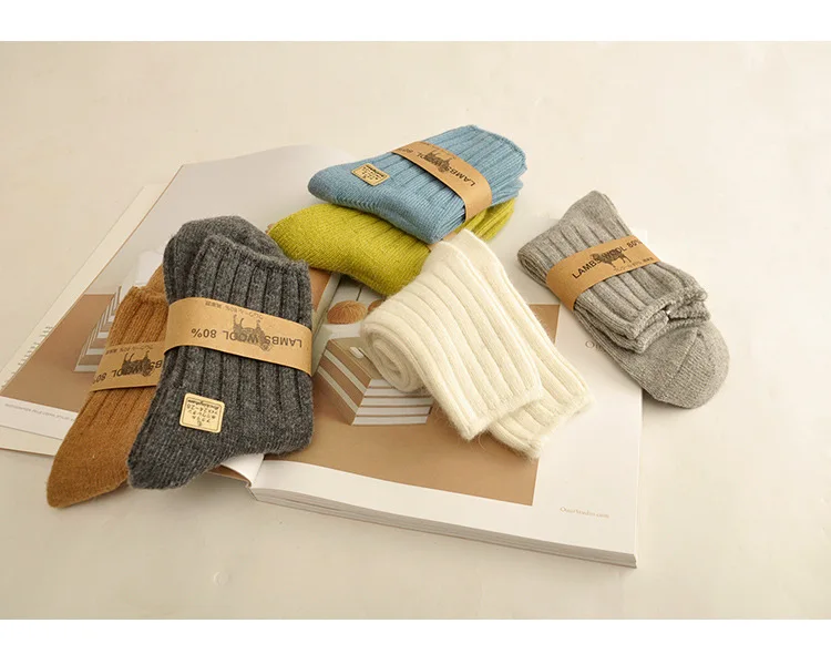 thumbnail image 2 of Men's 100% Pure Cashmere Wool Socks – 3 Pairs, Warm & Comfortable (Black/Gray/Blue) 2 of 4