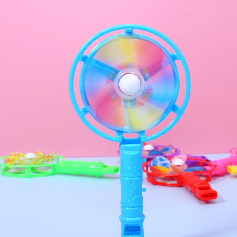 Лидер продаж оптовая продажа пластиковые мини-вертики для детей цветные свистки выдвиженческий подарок звуковые игрушки уличная ветряная мельница