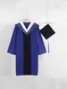 Robe de maîtrise-col rose-roumeini
