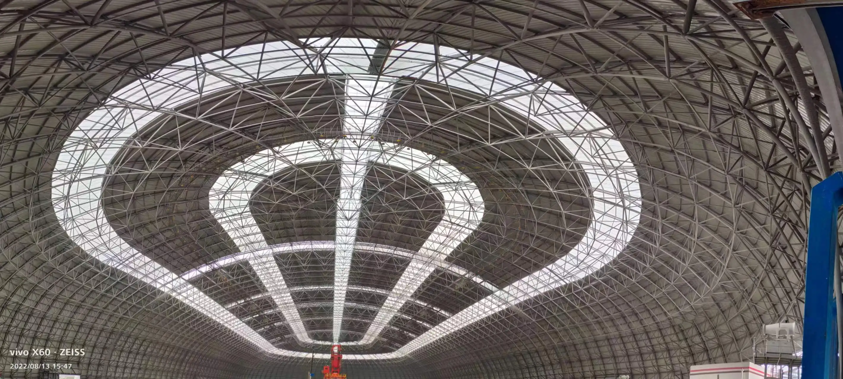 Prefabricated Wide Span Metal Frame Building Space Grid Steel Structure Metal Stadium