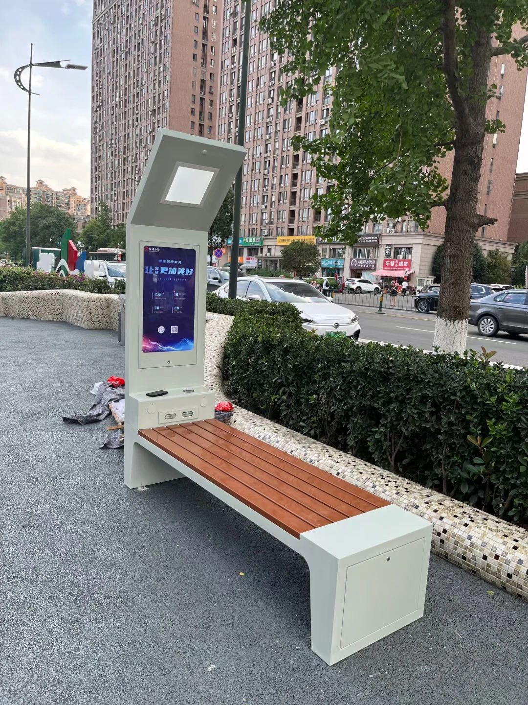 Solar Bench with Charger Smart Solar Advertising Bench Outdoor for Disamble  Solar Powered Benches Screen