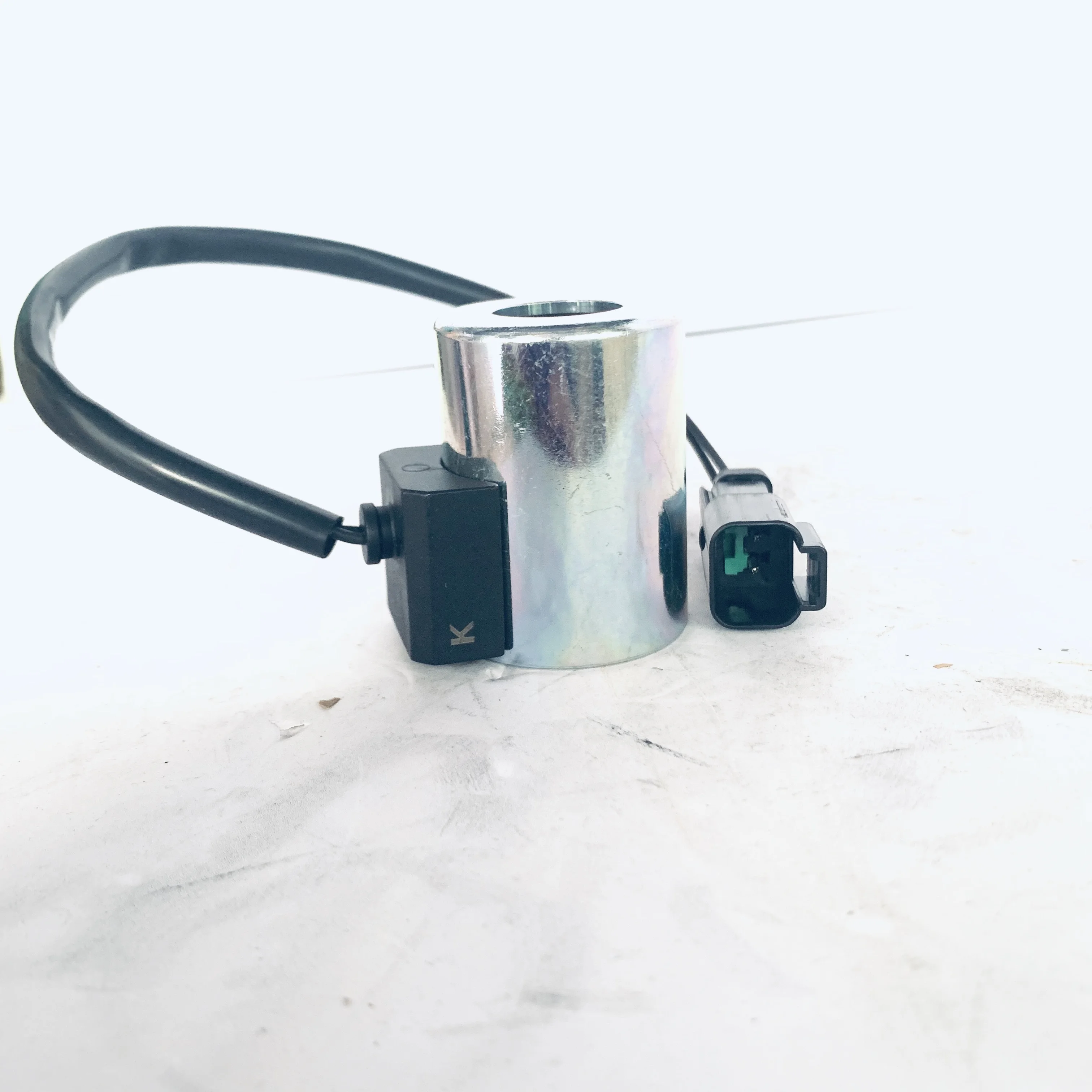 Replacement 12V 24V Solenoid Valve for CAT C3.3 C4.4 3054 3054B 3054C 3306 3116 3126 6064 6066 320D 323 336D Engine