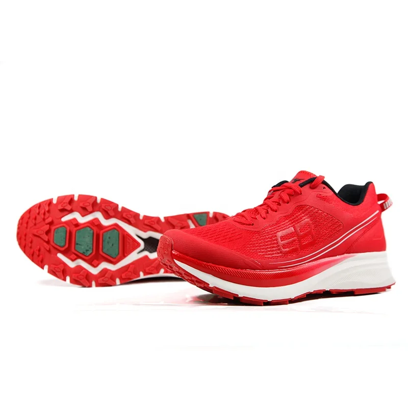 Оригинальный дизайн интегрированный во всю длину углеродистое волокно trail кроссовки для бега и занятий спортом скольжению trail обувь красного цвета