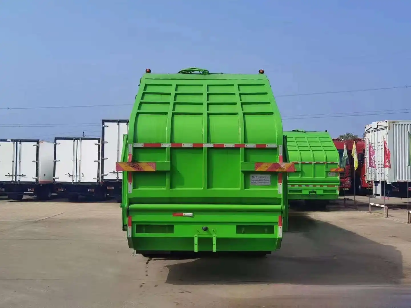 product howo 64 20cbm compactor garbage truck with plc hydraulic system rear loading rubbish waste management vehicle-4