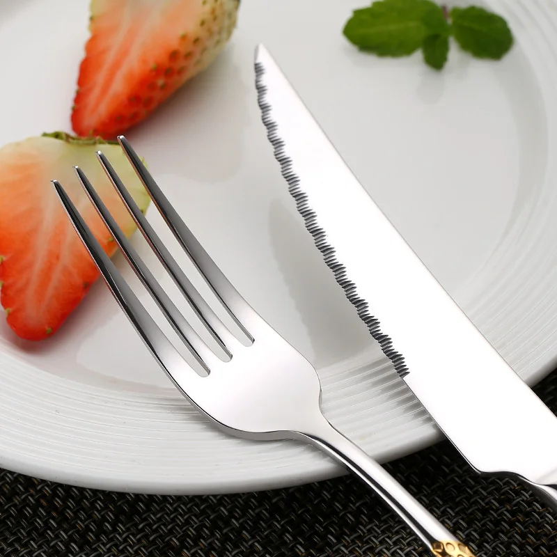 Modern Embossed Handle Knife Fork Spoon Silverware Luxury Flatware Stainless Steel Gold and Silver Cutlery Set for Restaurant