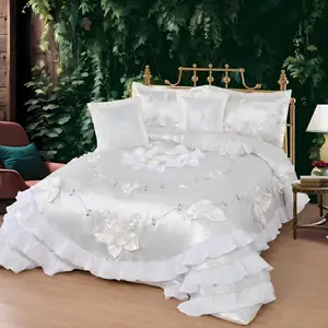Romantic Lace Wedding Bedding Collection, 6PC King Size Duvet Cover Set in Premium Satin for Newlyweds Gift