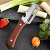Pelapatate con manico in legno