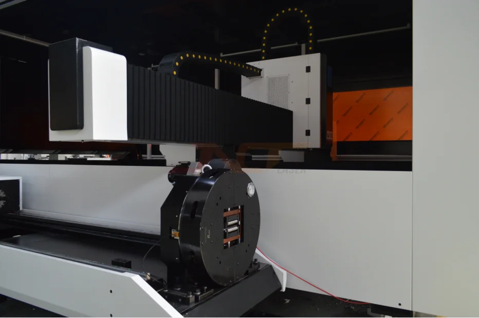 2023 New 3kw Cnc Sheet and Tube Fiber Laser Cutting Machine Iron Plate Fiber Laser Laser Cutting Machine Price