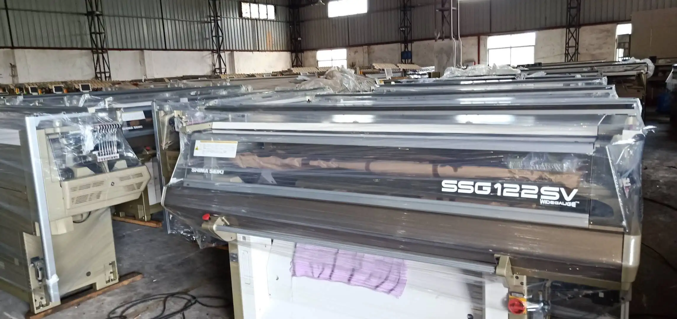 Shima Seiki SSG122SV Knitting Machine - Multifunctional & Efficient