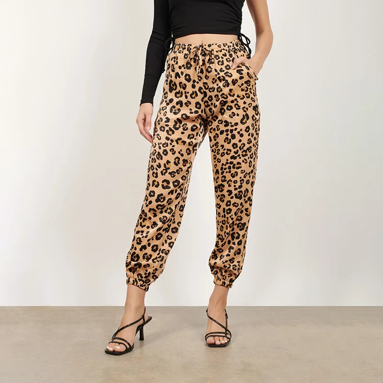 leopard sweat outfit