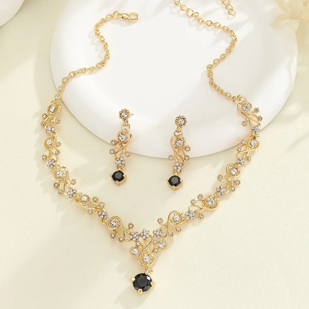 DAIHE Set-3980 Black Pendant 18k Gold-plated Jewelry Two-piece Set Custom Luxury Factory Zircon Women Party Zircon Jewelry