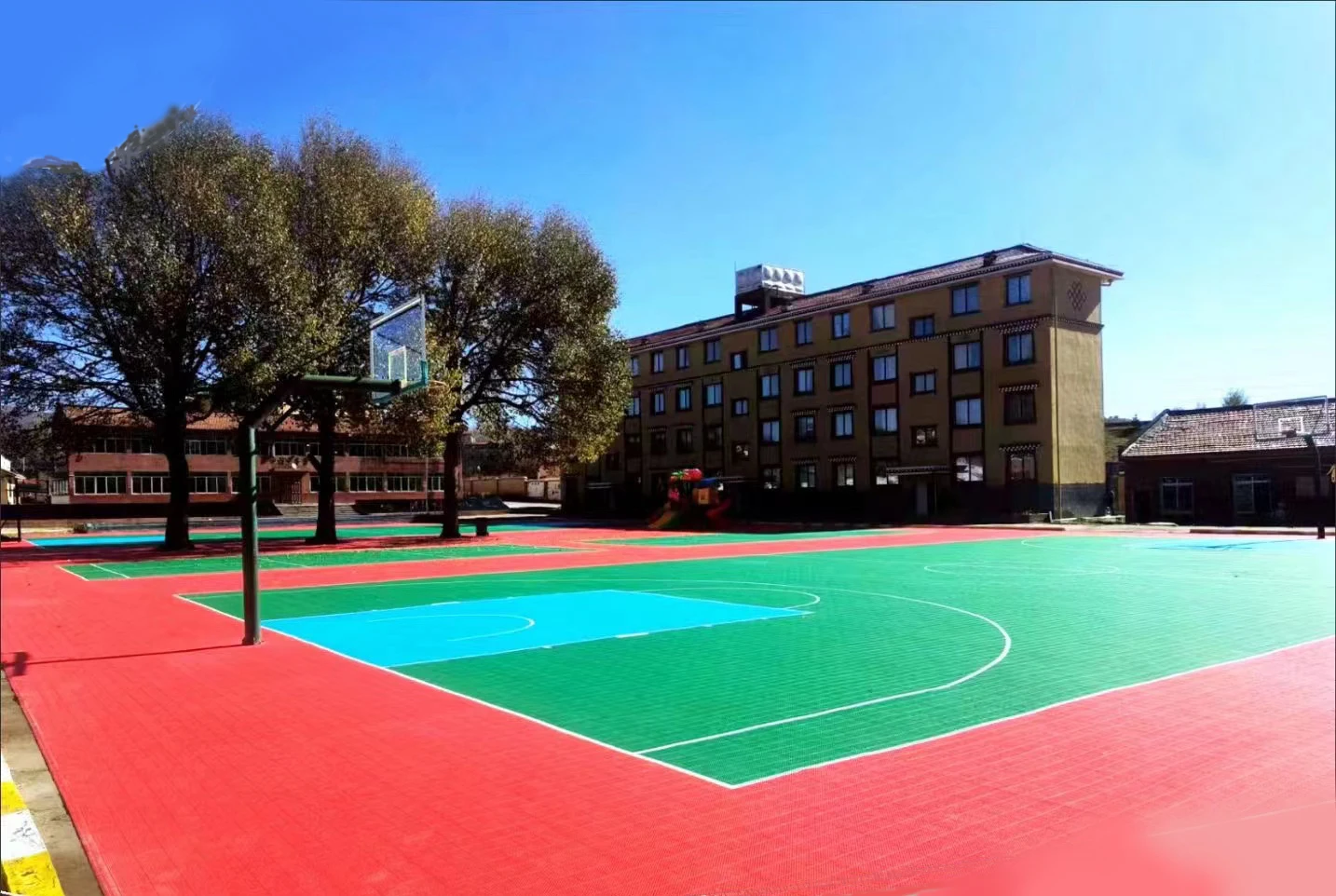 Modular Removable Outdoor Polypropylene Interlocking Sports Court Tiles Used for Basketball Tennis Court Flooring