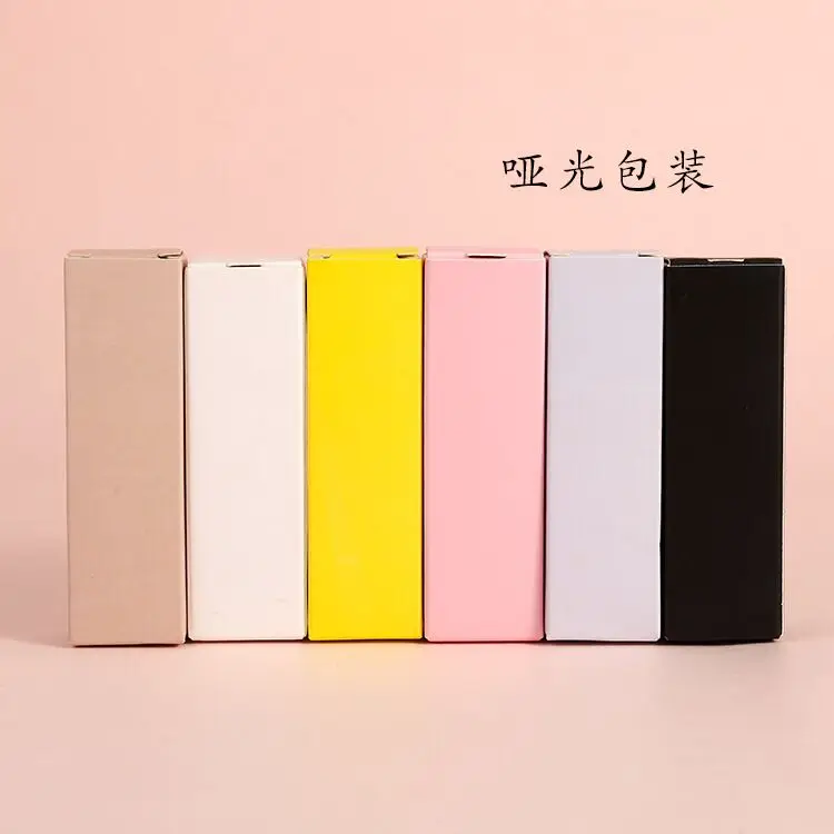 Custom Logo Empty Squeeze Lip Gloss Tubes 10ml 15ml Lip Gloss Squeeze