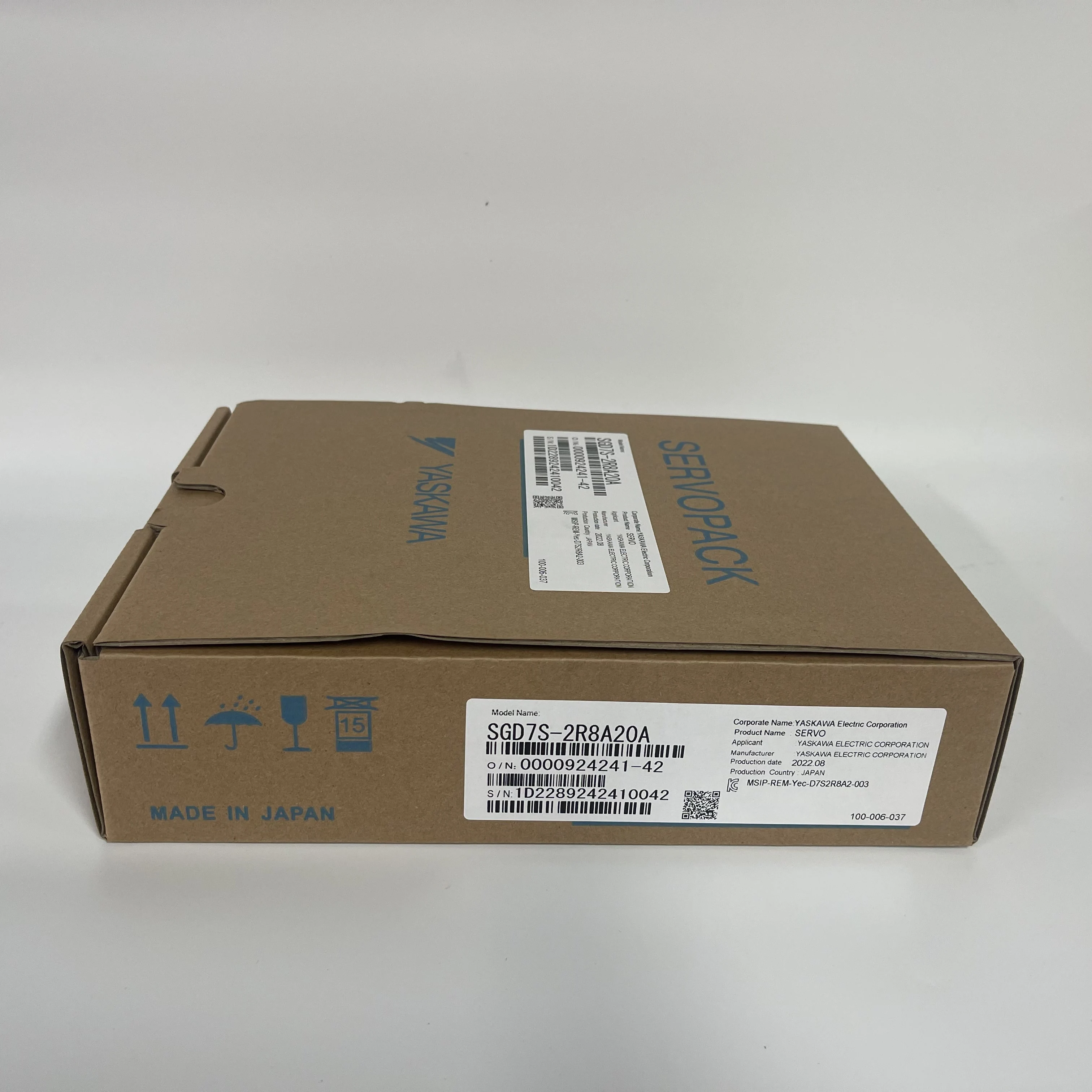 YASKAWA AC Servo Driver SGD7S-2R8A20A YASKAWA AC Servo Driver SGD7S-2R8A20A