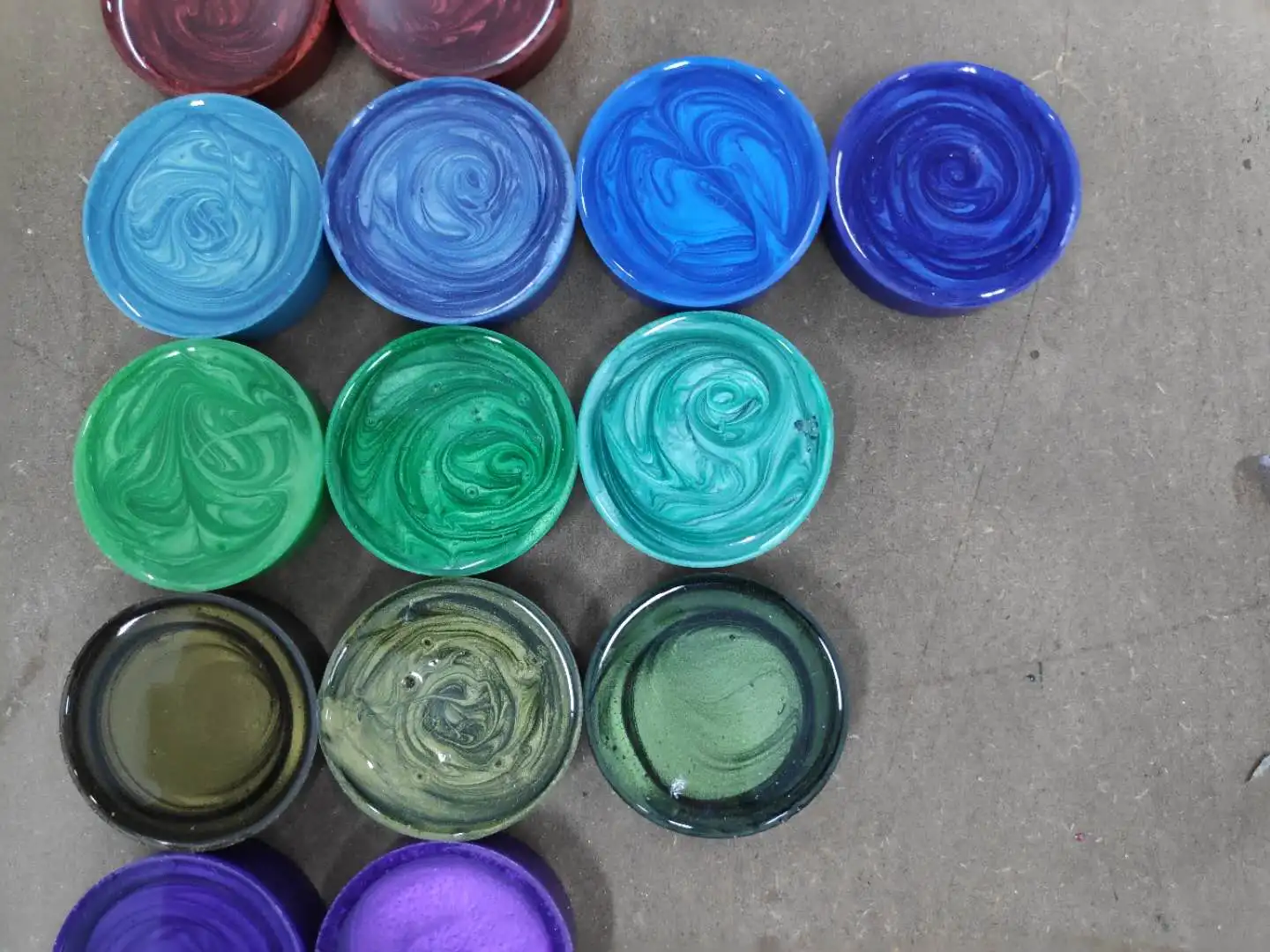 porcelanato liquido with clear epoxy resin 
